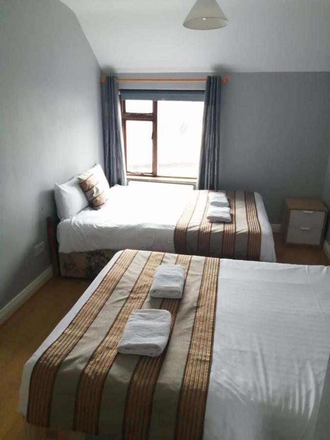 An File Economy Rooms Westport Exterior photo